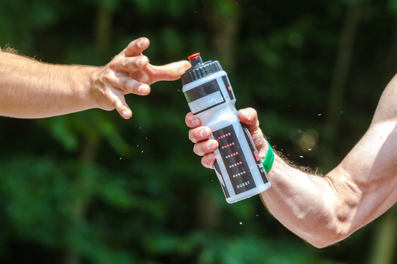 beber agua hidratación